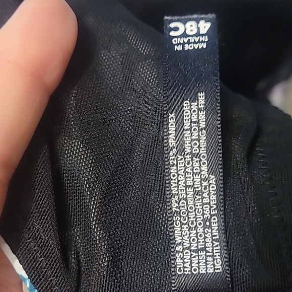 ๐ 3/$33 Rare Torrid Floral Skull Wire-Free Bra - Picture 5 of 5